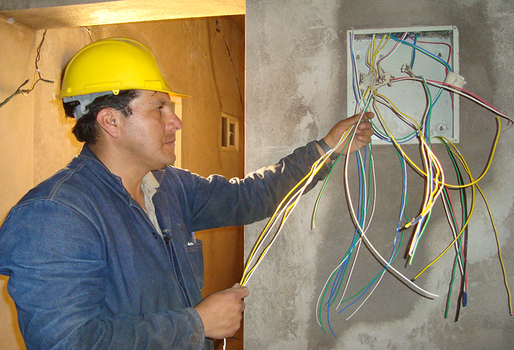 INSTALACIONES ELÉCTRICAS DOMICILIARIAS