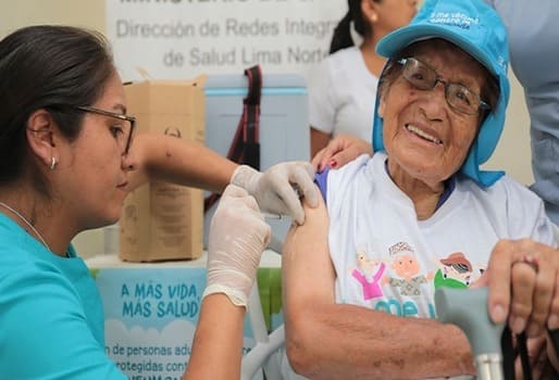 ATENCIÓN DEL ADULTO DE MAYOR