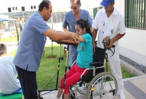 ASISTENCIA AL USUARIO CON DISCAPACIDAD